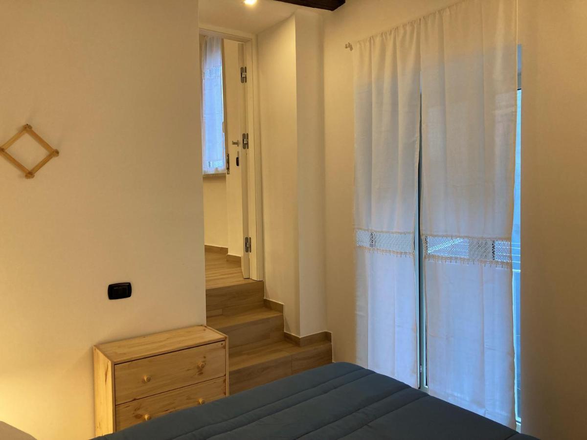 La Casa Blu Nel Cuore Storico Di Napoli מראה חיצוני תמונה