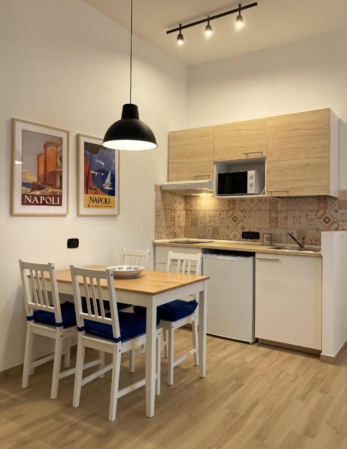 La Casa Blu Nel Cuore Storico Di Napoli מראה חיצוני תמונה