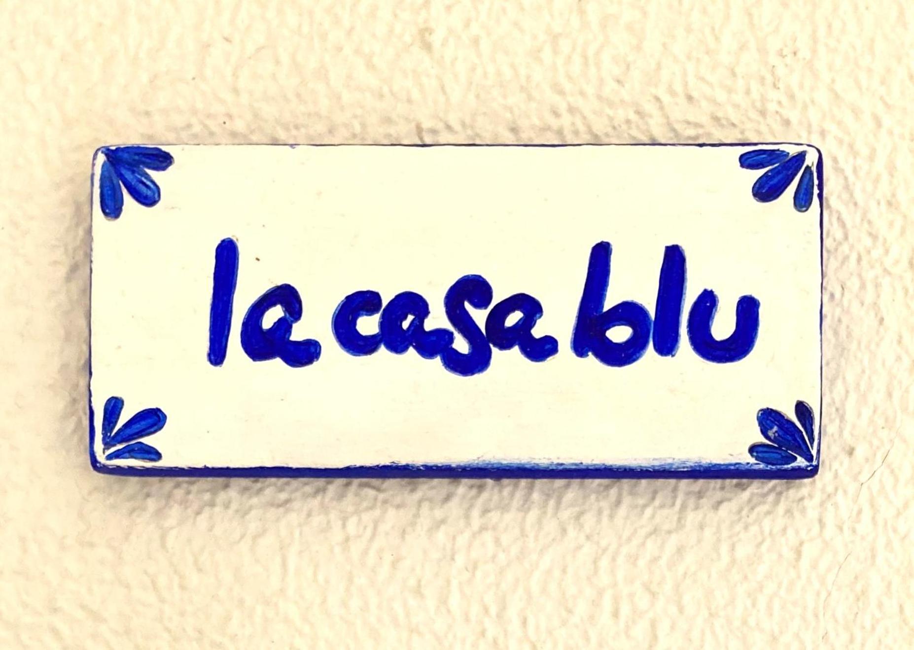 La Casa Blu Nel Cuore Storico Di Napoli מראה חיצוני תמונה